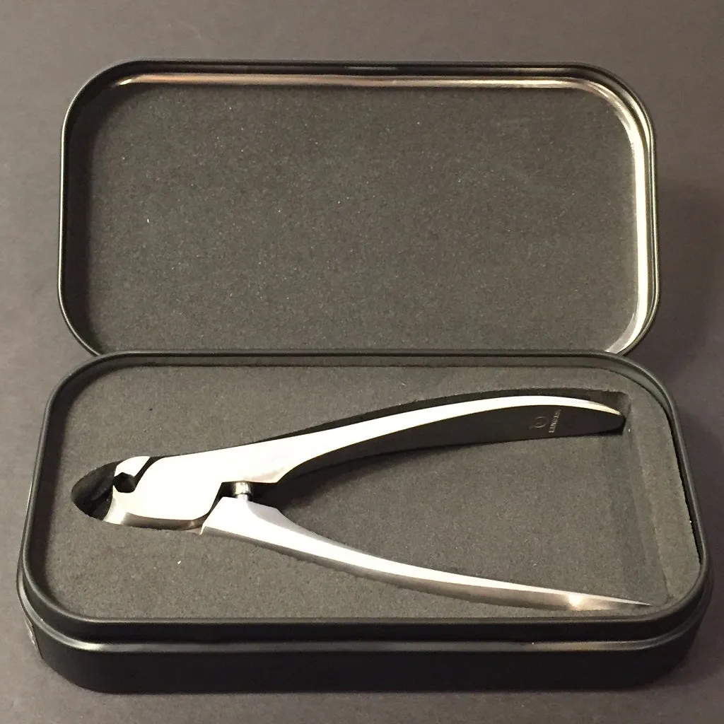 SUWADA NAIL CLIPPERS w/CASE/  For Toenail